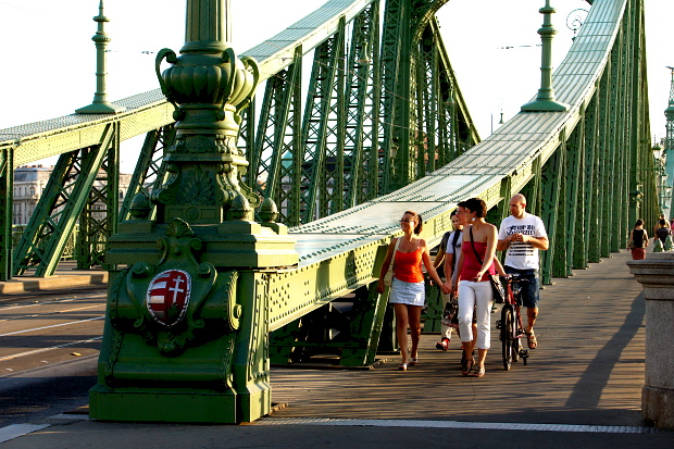 Freiheitsbrücke Budapest 2013 © Copyright by PANORAMO Bild lizensieren: briefe@panoramo.de