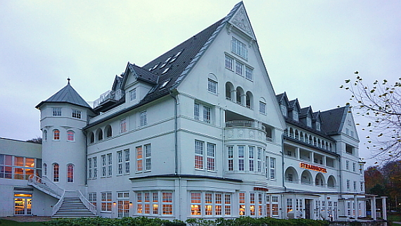 Strandhotel Glücksburg © Copyright by PANORAMO.de