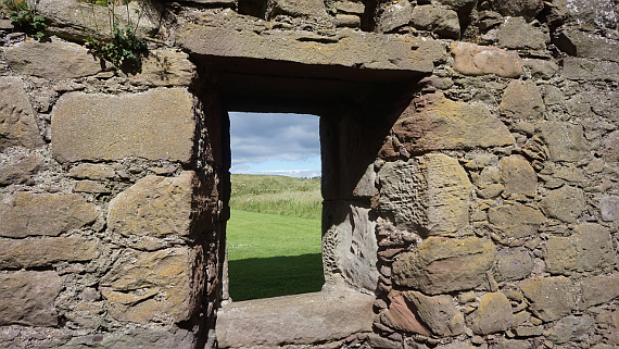 Dunnottar Castle - Visit Scotland © Copyright Karl-Heinz Hänel