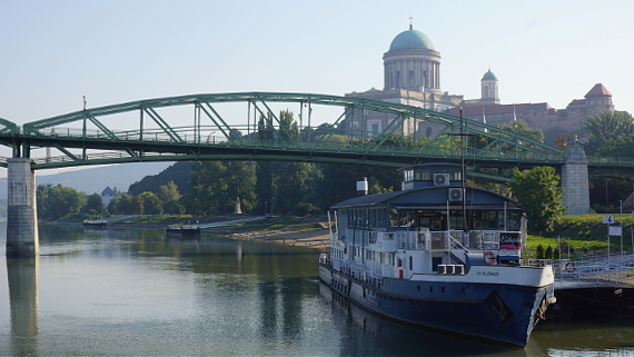 Mit A-ROSA auf der Donau © Copyright Karl-Heinz Hänel